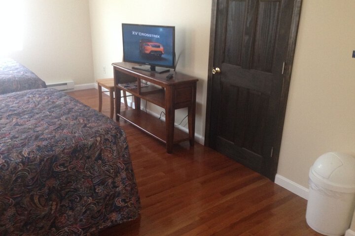 Room 3 of 29