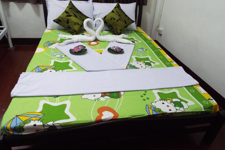 Room 13 of 62
