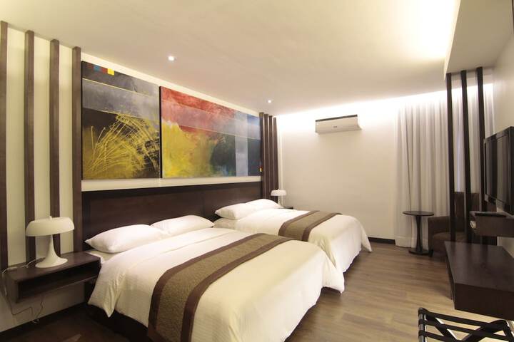Room 16 of 59