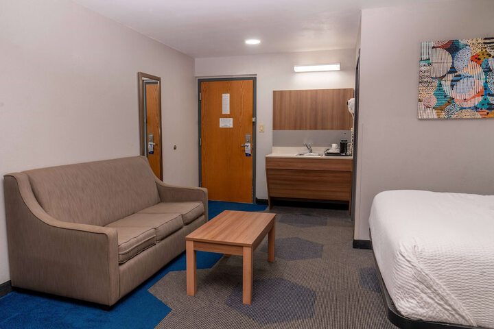 Studio Suite King Bed (14 of 25)