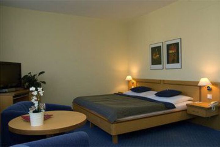 Room 31 of 67