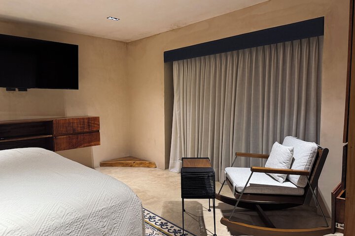 Room 58 of 160