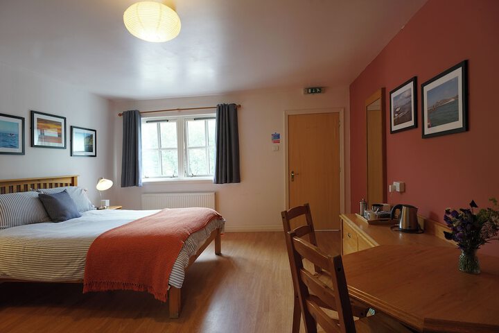 Room 19 of 33
