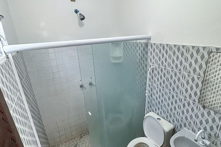 Room 13 of 42