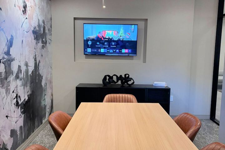 Business Center 74 of 79