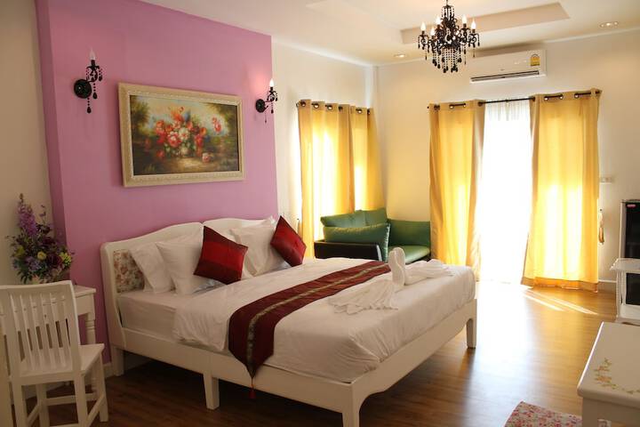 Room 21 of 31