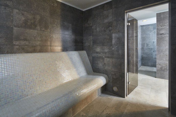 Steam room