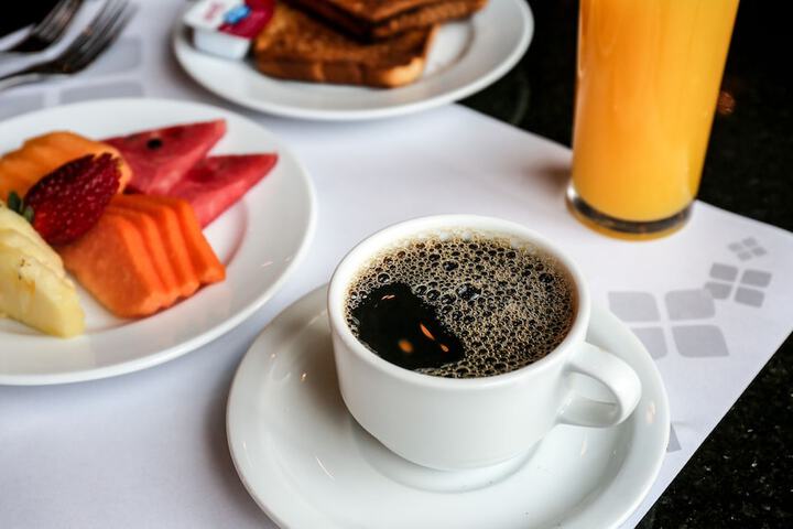 Breakfast/Coffee Service 79 of 103