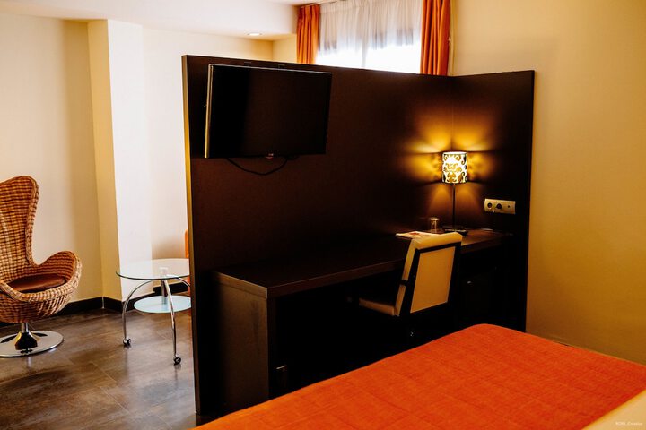 Room 18 of 45