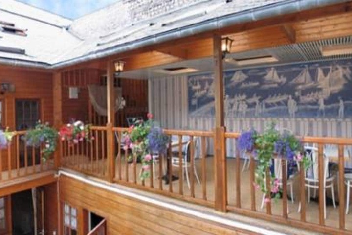 Exterior Photo