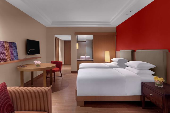 Room 15 of 59