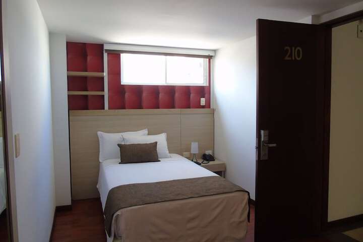Room 48 of 88