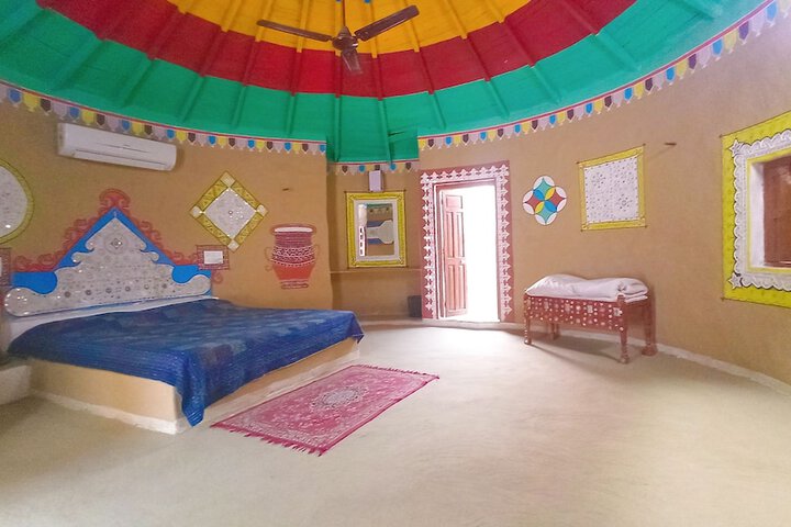 Room 16 of 49