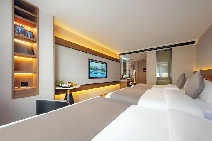 Room 20 of 98