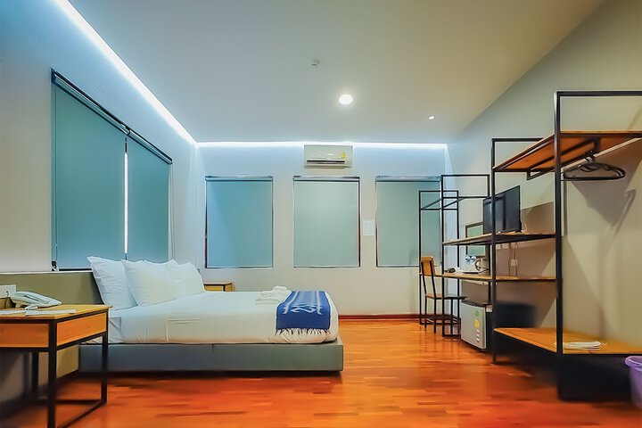 Room 34 of 112