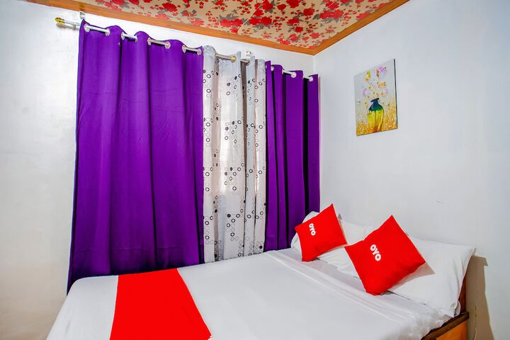 Room 7 of 25