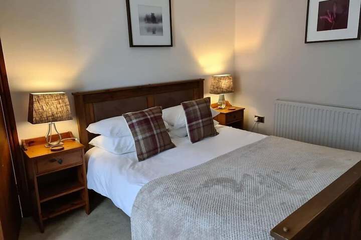 Room 5 of 26