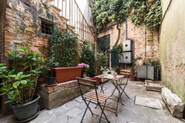 Terrace/Patio 48 of 49