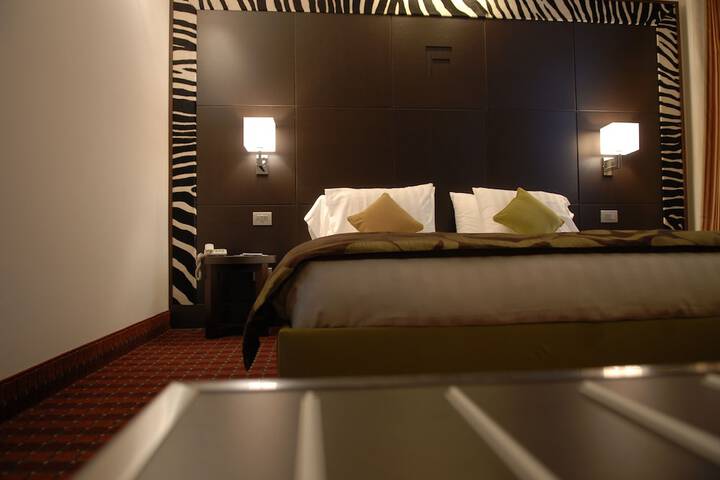 Room 35 of 59