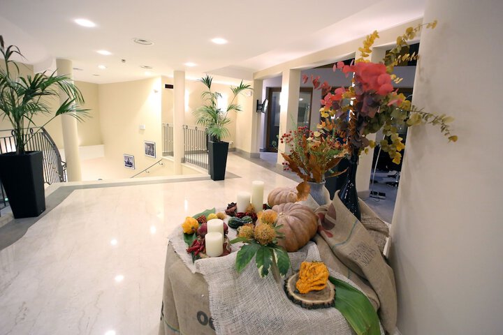 Hotel Lobby