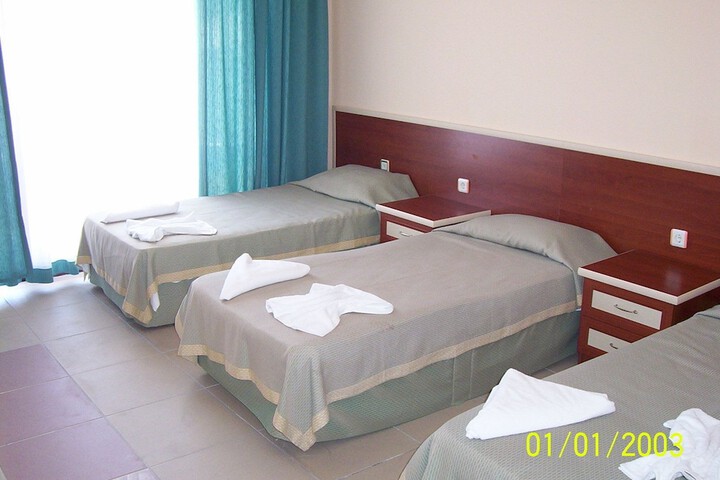 Room 10 of 31