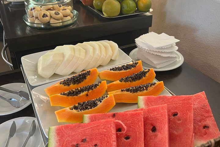 Breakfast/Coffee Service 15 of 22