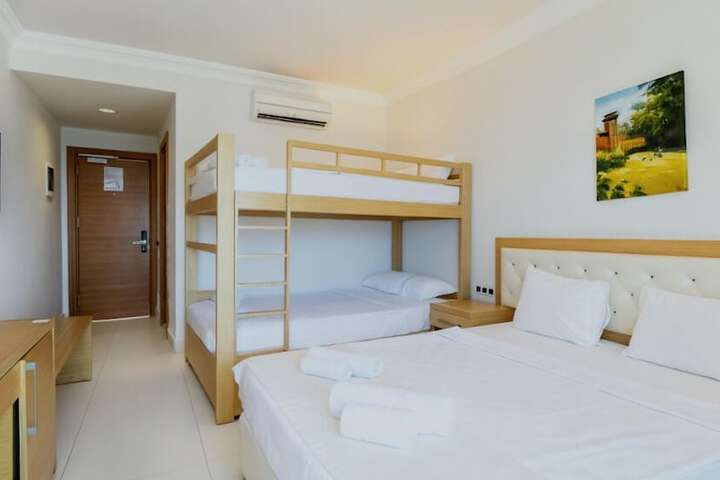 Room 20 of 95