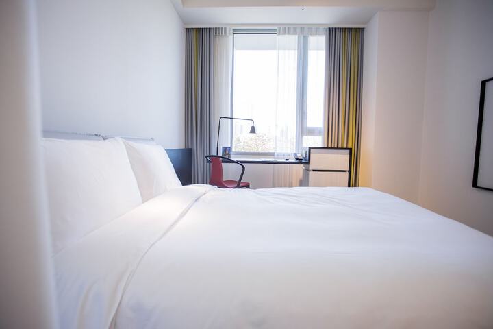Room 19 of 85