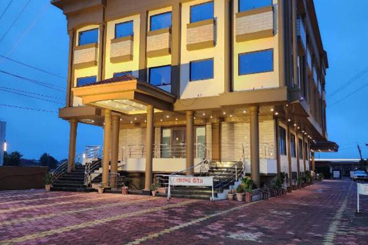 Hotel Lavanya Palace