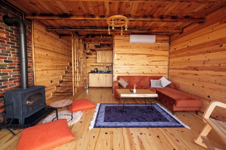 Room 14 of 23