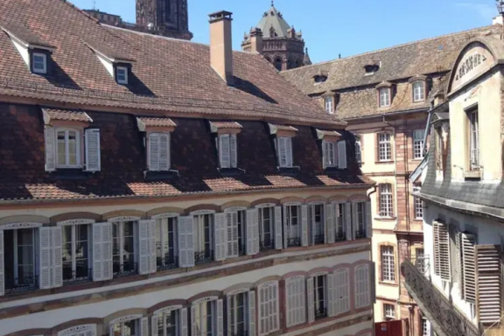 Image of Appt pour petits groupes prox Cathédrale