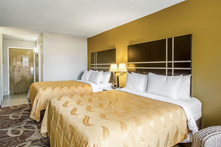 Superior 2 Queen Beds (2 of 8)