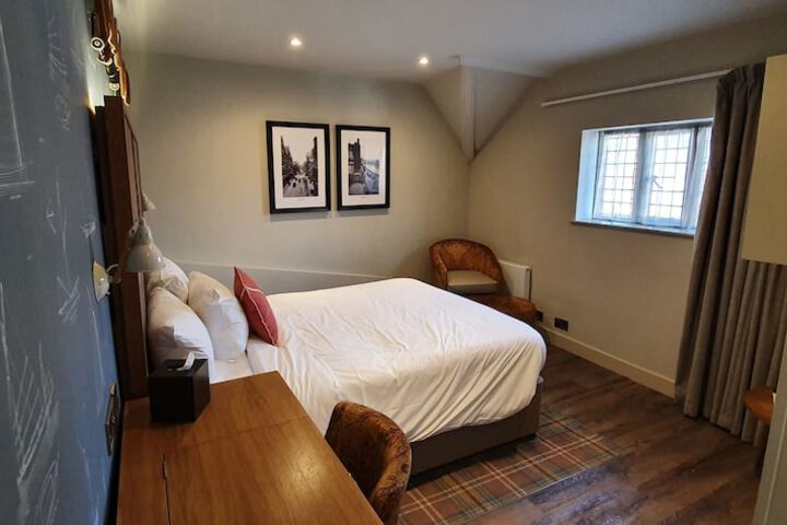 Room 9 of 58