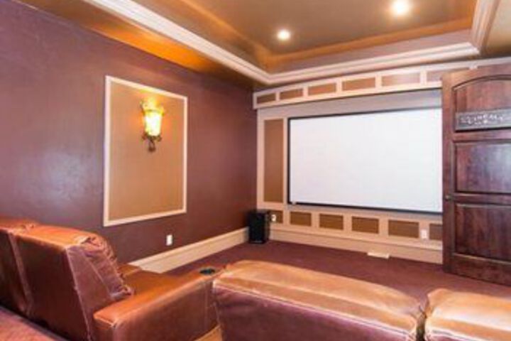Room 90 of 150