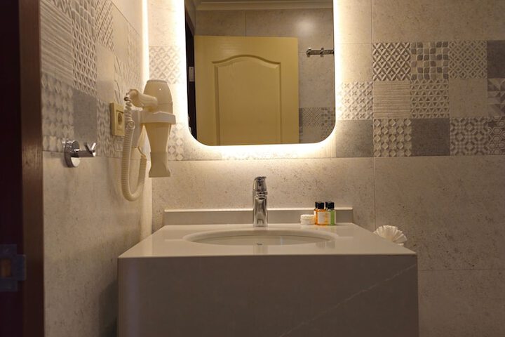 Bath Photo