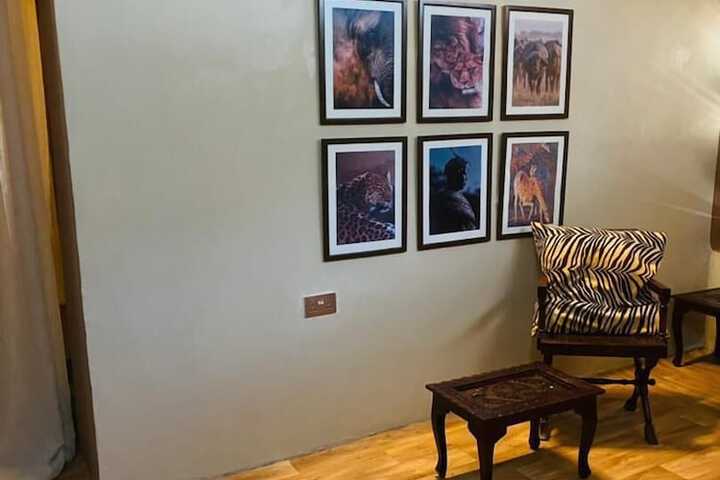 Room 12 of 24