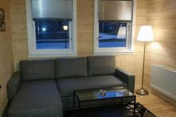 Room 5 of 6