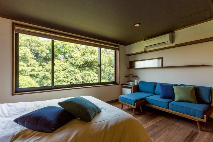 Room 28 of 70
