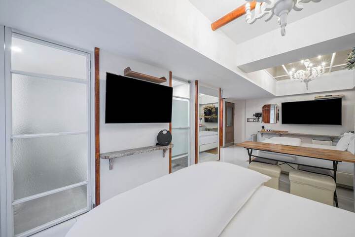 Room 65 of 89