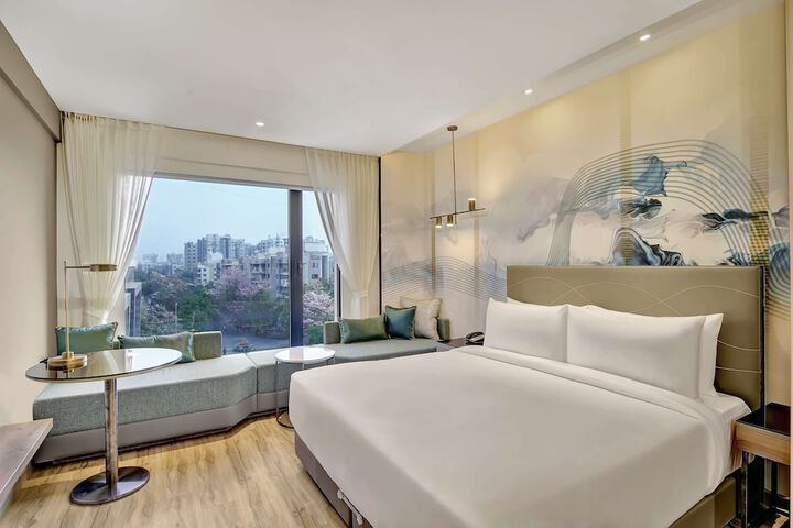 Room 6 of 29
