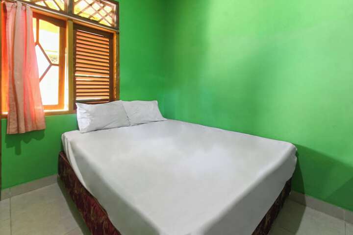 Room 17 of 20