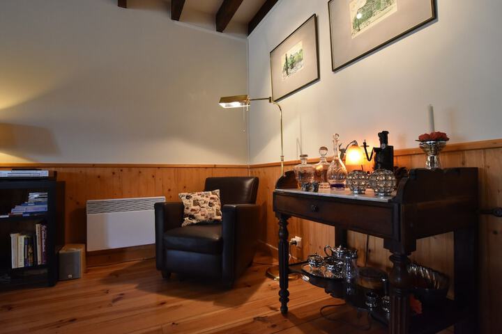 Room 12 of 44