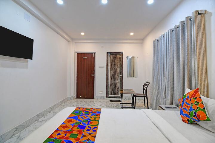 Room 20 of 26
