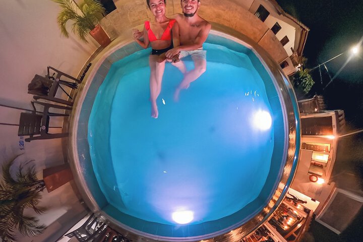 Pool 10 of 75