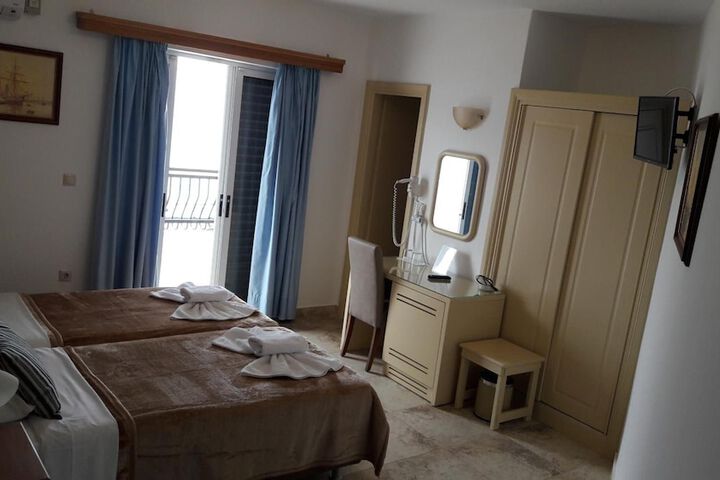 Room 18 of 44