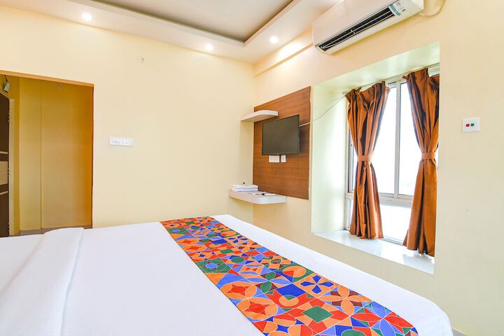 Room 17 of 41