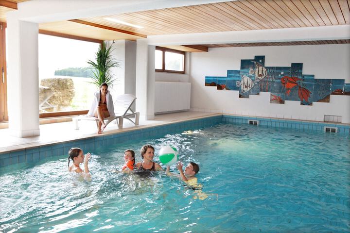 Pool 32 of 46