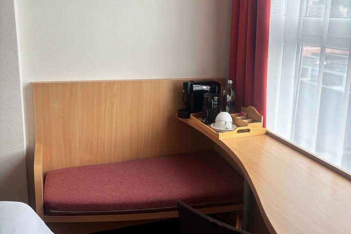 Room 20 of 60