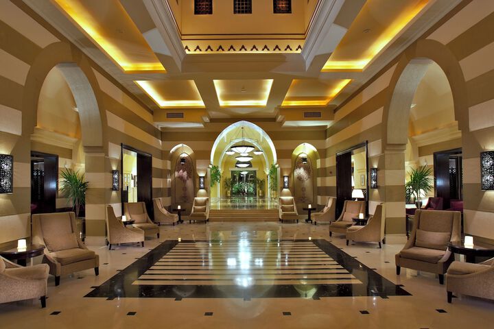 Hotel Interior 4 of 112
