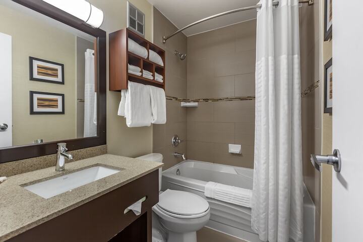 2 Double Beds Upgrade (3 of 4)